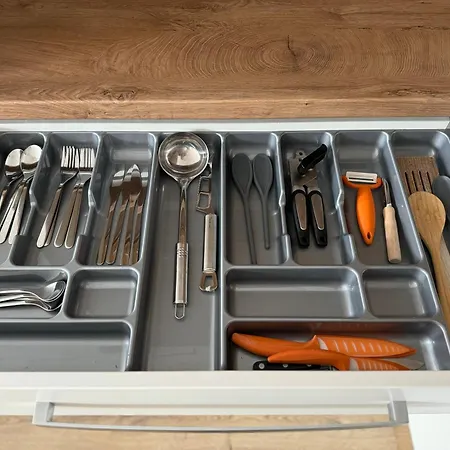 Simcity V I Center,garage,balcony & Self Check-in * 반스카비스트리카