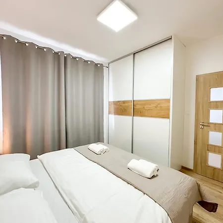 아파트 Simcity V I Center,garage,balcony & Self Check-in *